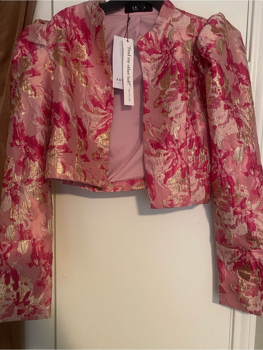 AKIRA Pink & Gold Floral JAQUARD Cropped Blazer